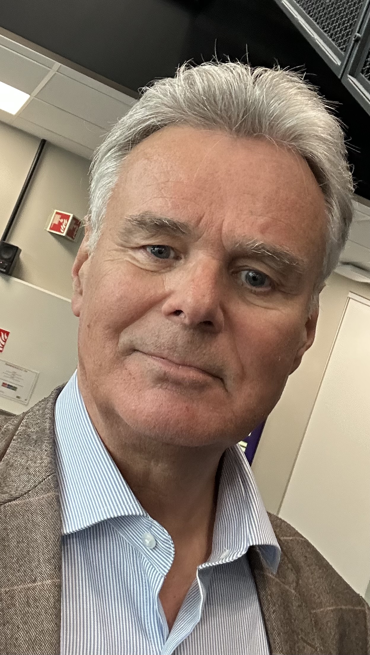 Hans Jørgen Elnæs